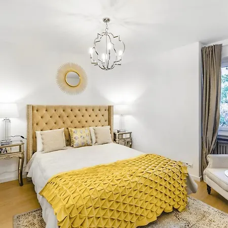 Oasis 2 Bedroom In Centre * Montreux